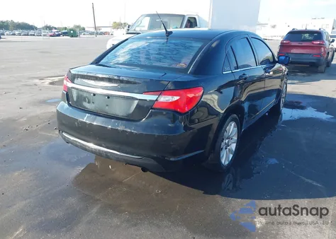 2014 Chrysler 200 Lx из США, поврежденный, VIN 1C3CCBAB1EN143070